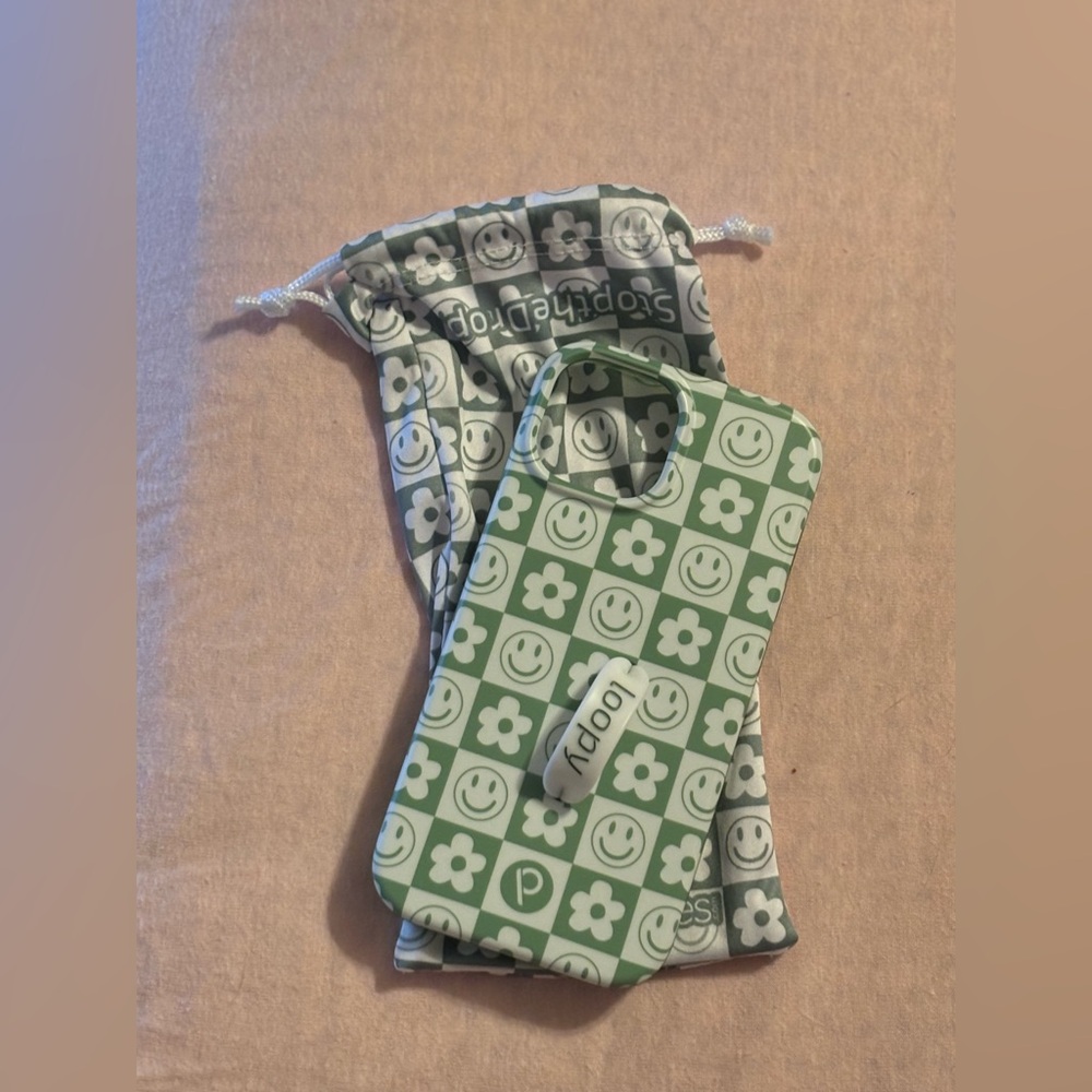 LOOPY CASE